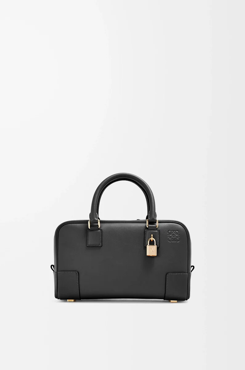 amazona 23 tasche aus schwarzem nappa-kalbsleder