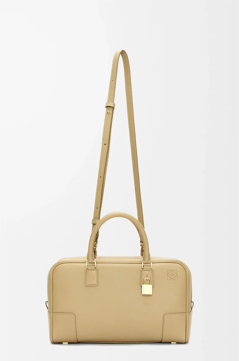 amazona 28 tasche aus nappa-kalbsleder in tongrün