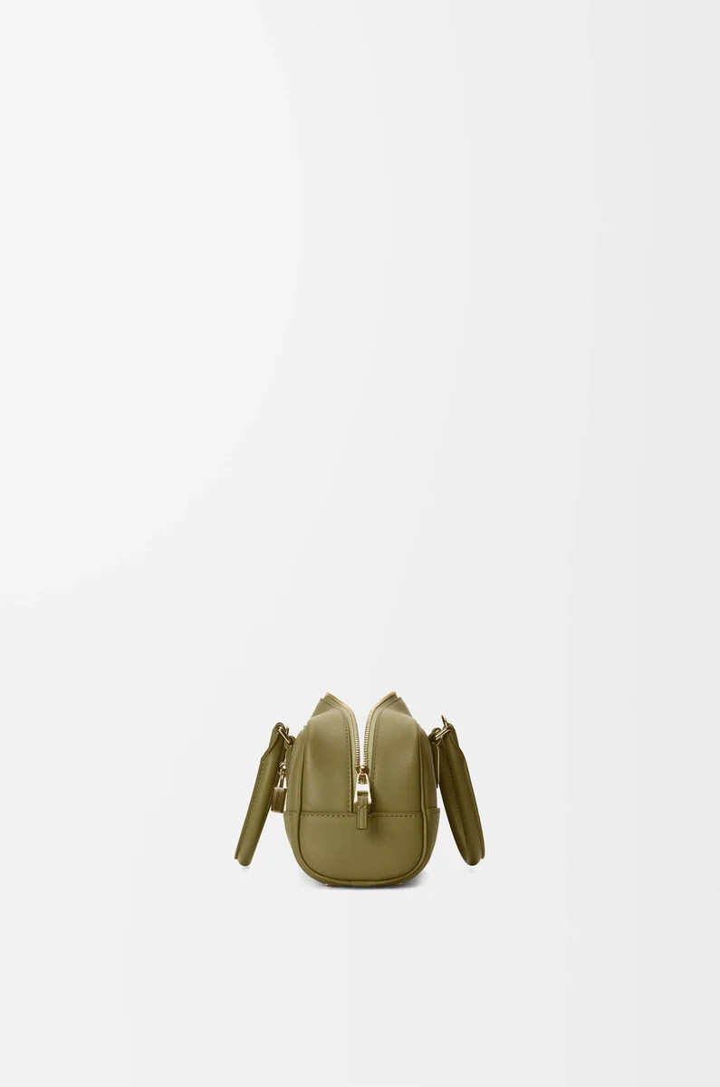 amazona 23 cropped bag aus nappa-kalbsleder farbe olive