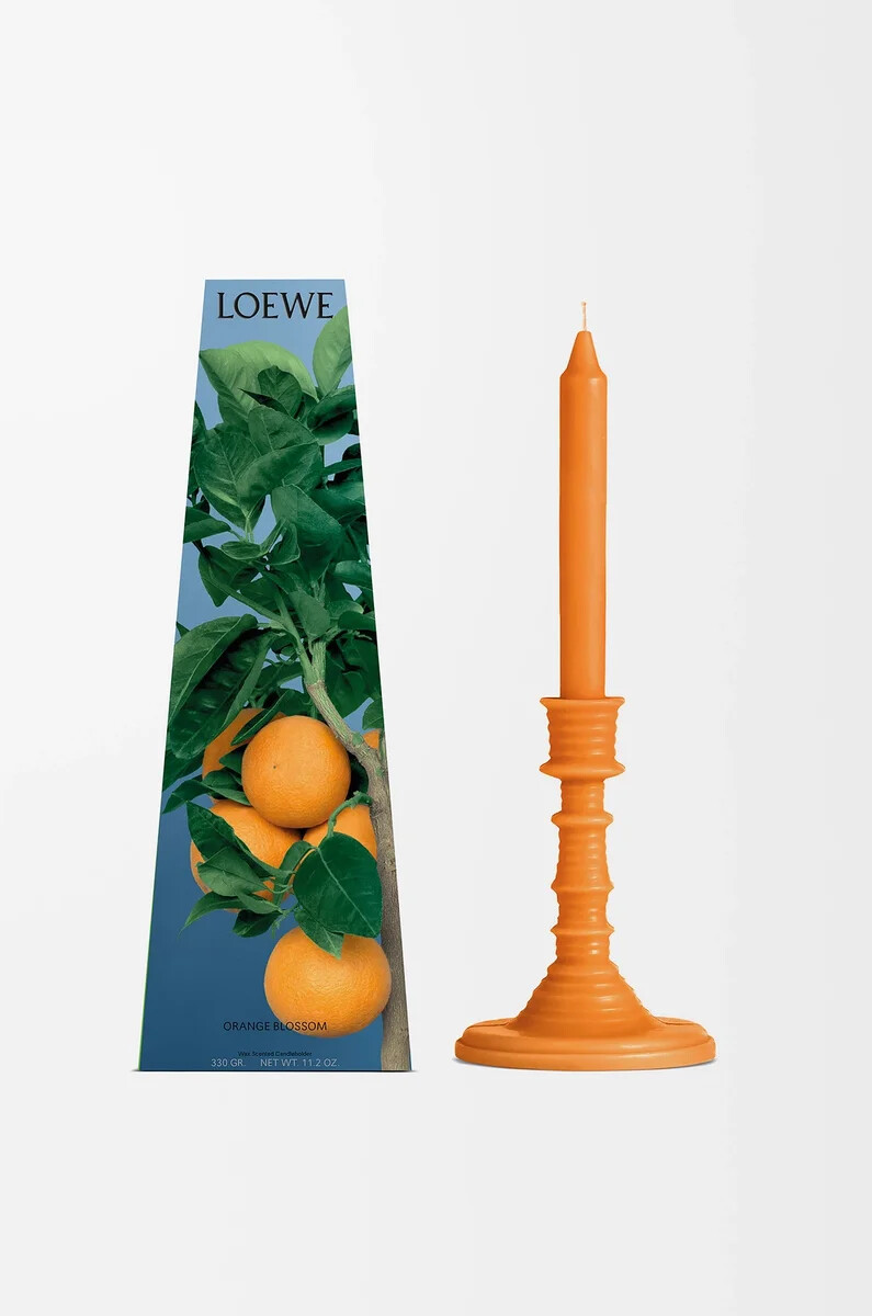 kerzenhalter aus orangenblütenwachs leuchtendes mandarin