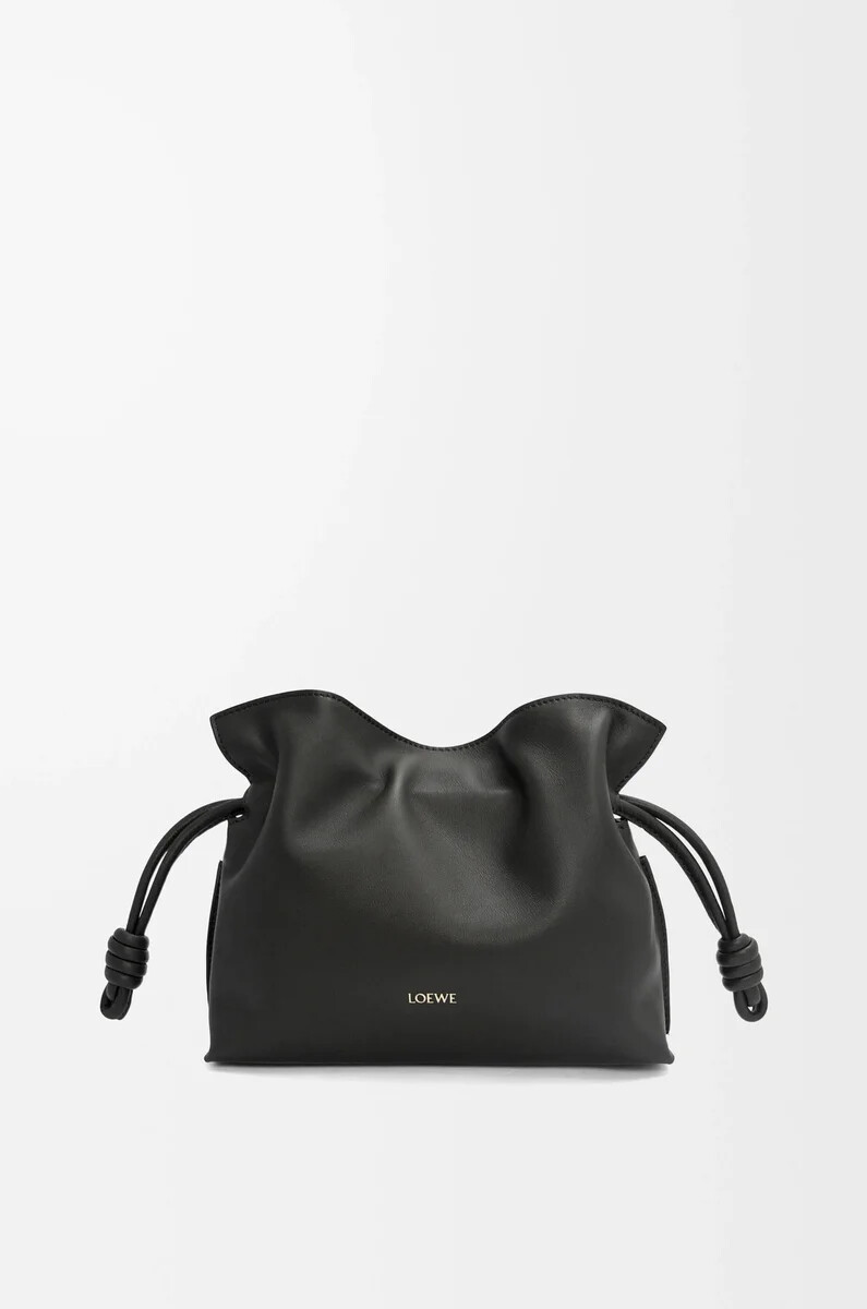mini flamenco clutch aus schwarzem nappa-kalbsleder