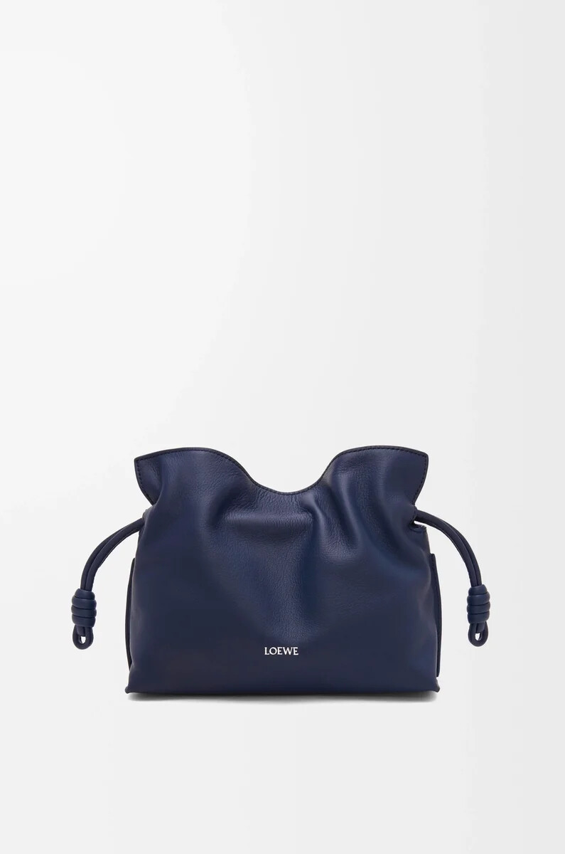 mini flamenco clutch aus nappa-kalbsleder in abyss blue