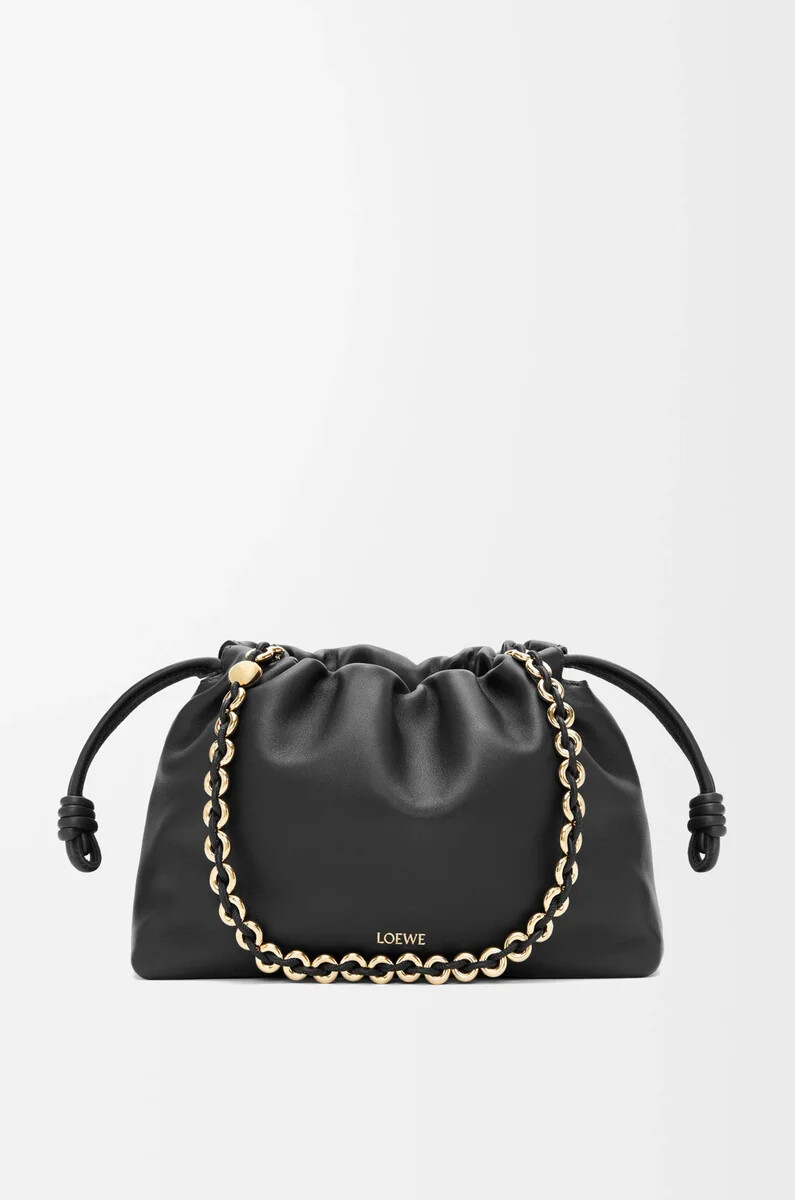 mittelgroße flamenco-handtasche aus weichem nappa-lammleder schwarz