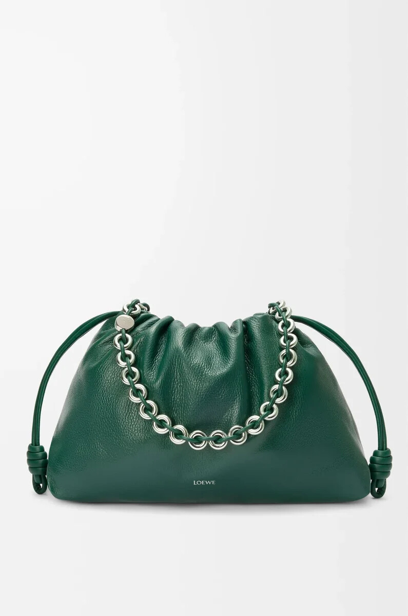 große flamenco-handtasche aus hirschleder immergrün