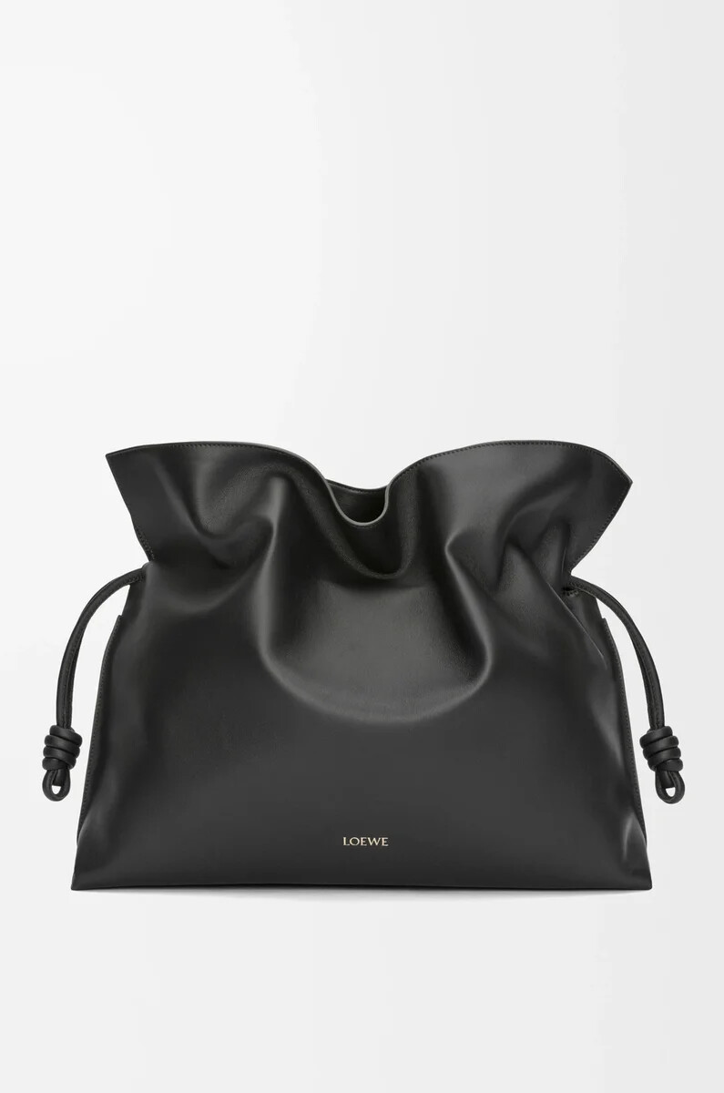 xl flamenco clutch aus schwarzem nappa-kalbsleder