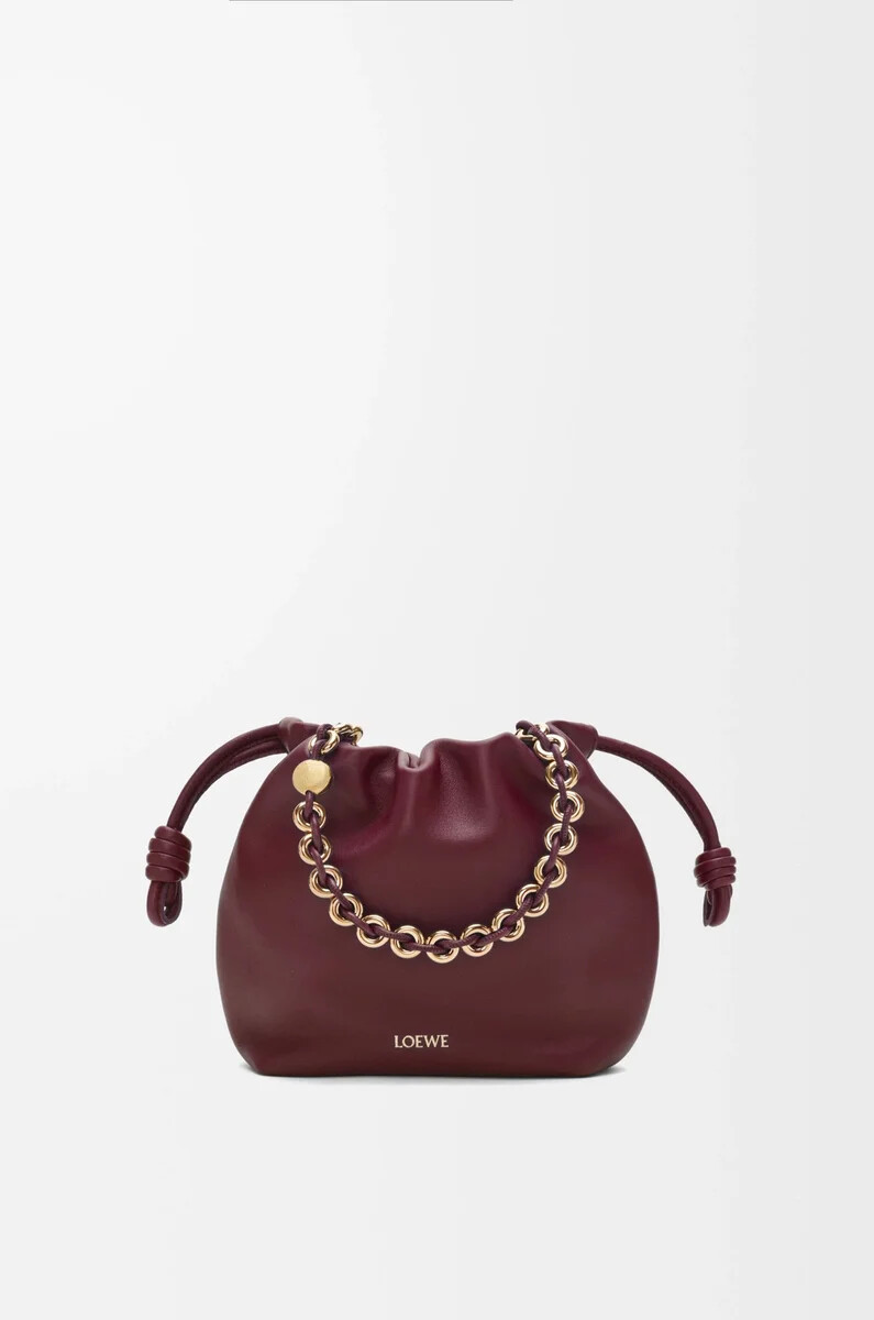 mini flamenco handtasche aus weichem nappa-lammleder in dunkelburgunderrot