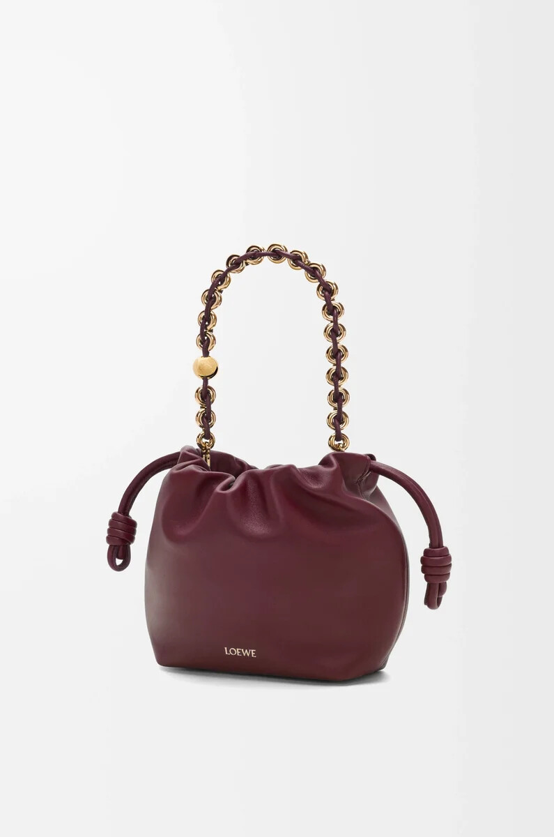 mini flamenco handtasche aus weichem nappa-lammleder in dunkelburgunderrot