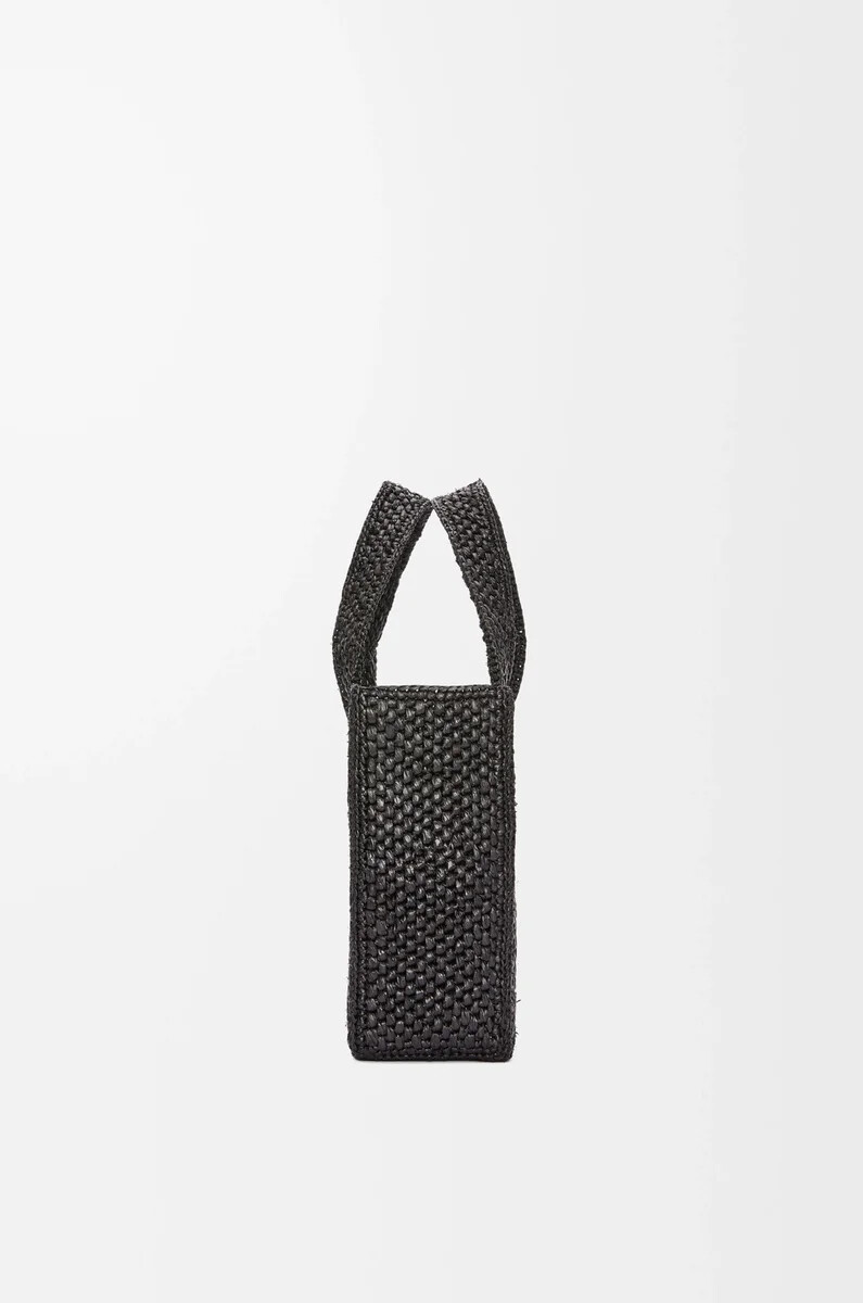 mini loewe font tote aus bast schwarz