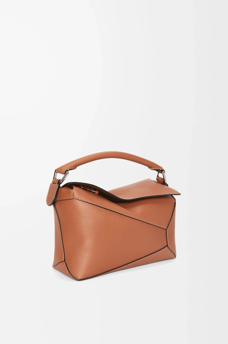 kleine puzzle edge tasche aus klassischem kalbsleder in hellbraun