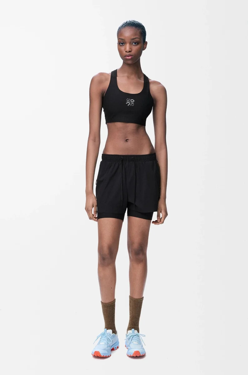performance-shorts aus technischem obermaterial schwarz