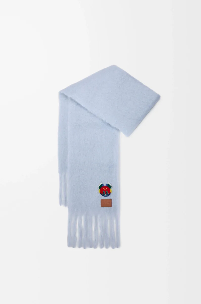schal aus mohair- und wollmischung babyblau