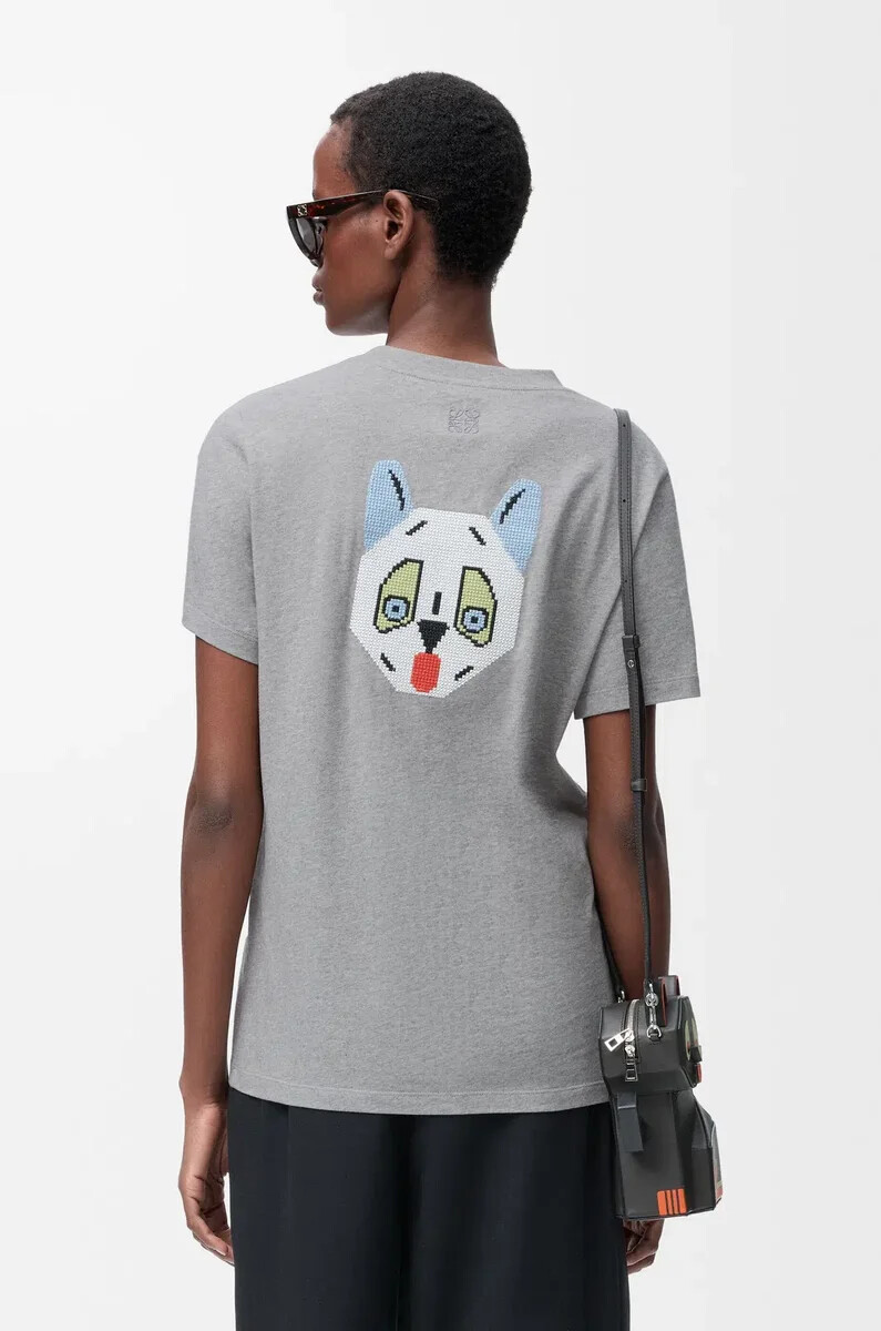 normal geschnittenes t-shirt aus graumelierter baumwolle