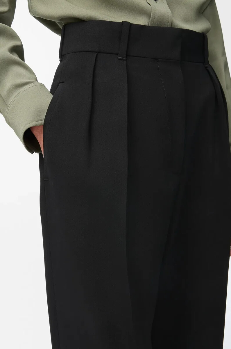 schwarze hose aus stretch-viskose