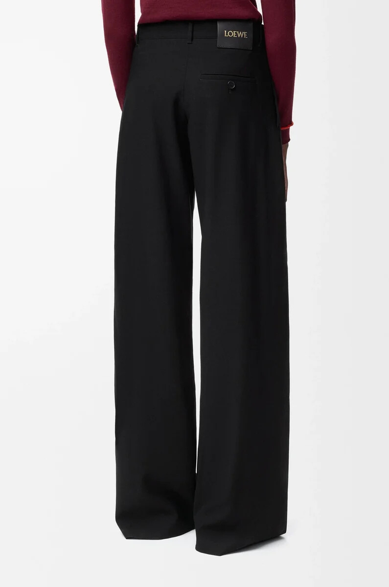 schwarze wollhose mit gürtel