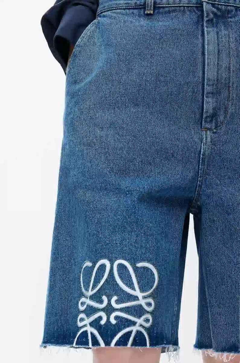 anagramm-shorts aus denim jeansblau