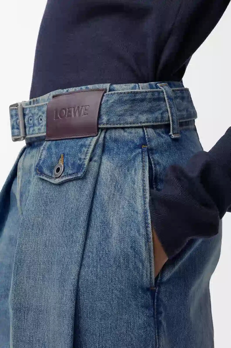 jeans aus gewaschenem denim