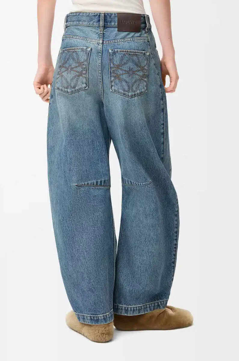 barrel jeans aus gewaschenem denim