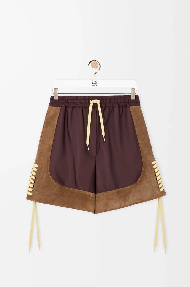 shorts aus funktionsmaterial braun