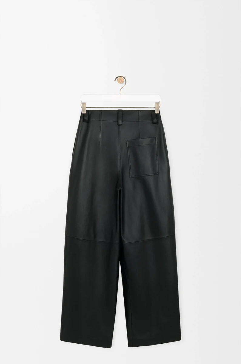 schwarze hose aus nappa-lammleder