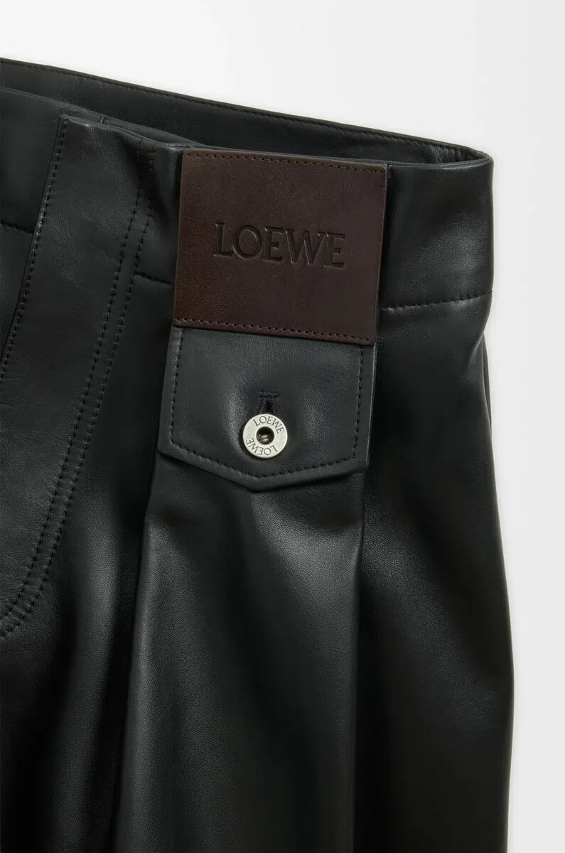 schwarze hose aus nappa-lammleder