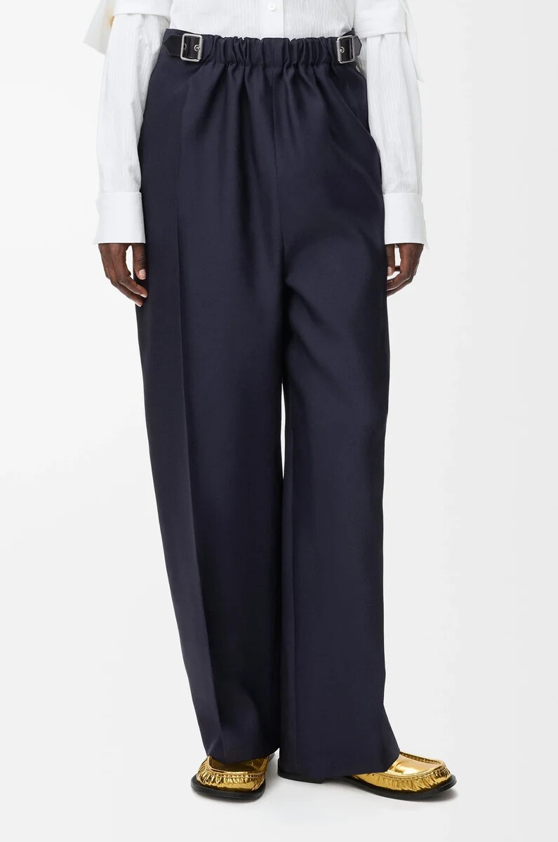 gürtelhose aus wolle und seide marineblau