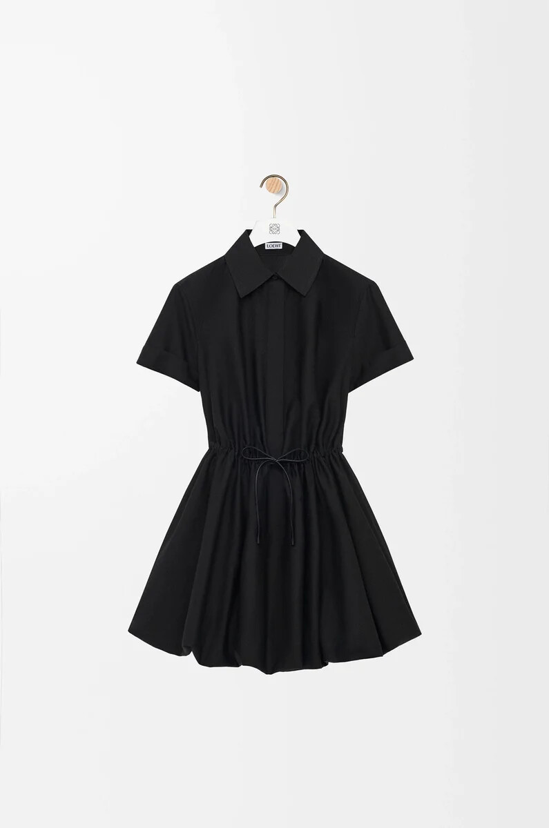 kurzärmeliges kleid aus baumwolle und seide schwarz