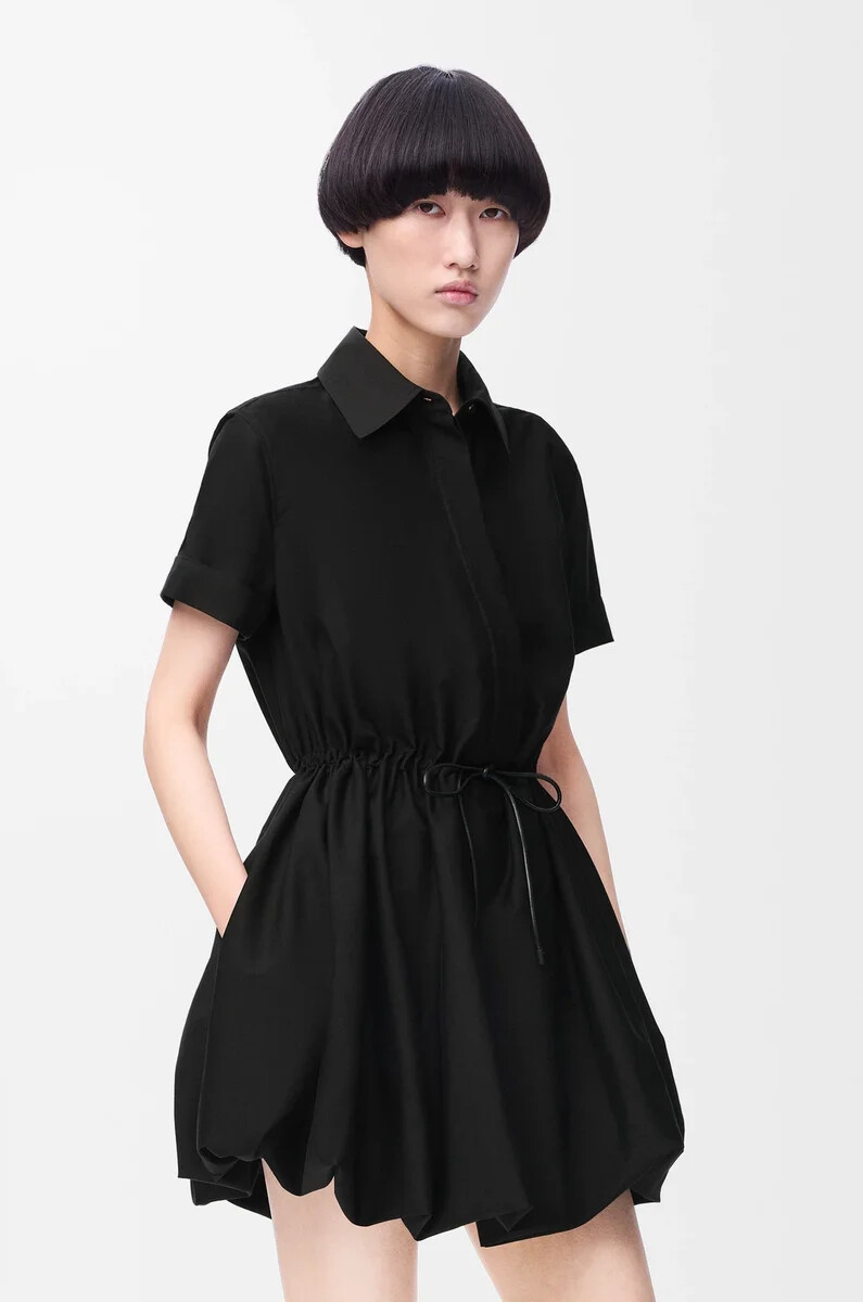 kurzärmeliges kleid aus baumwolle und seide schwarz