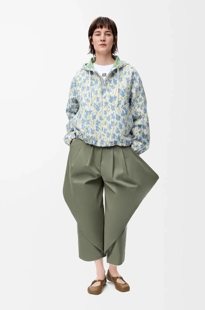 kapuzenjacke aus wolle und baumwolle weißblau