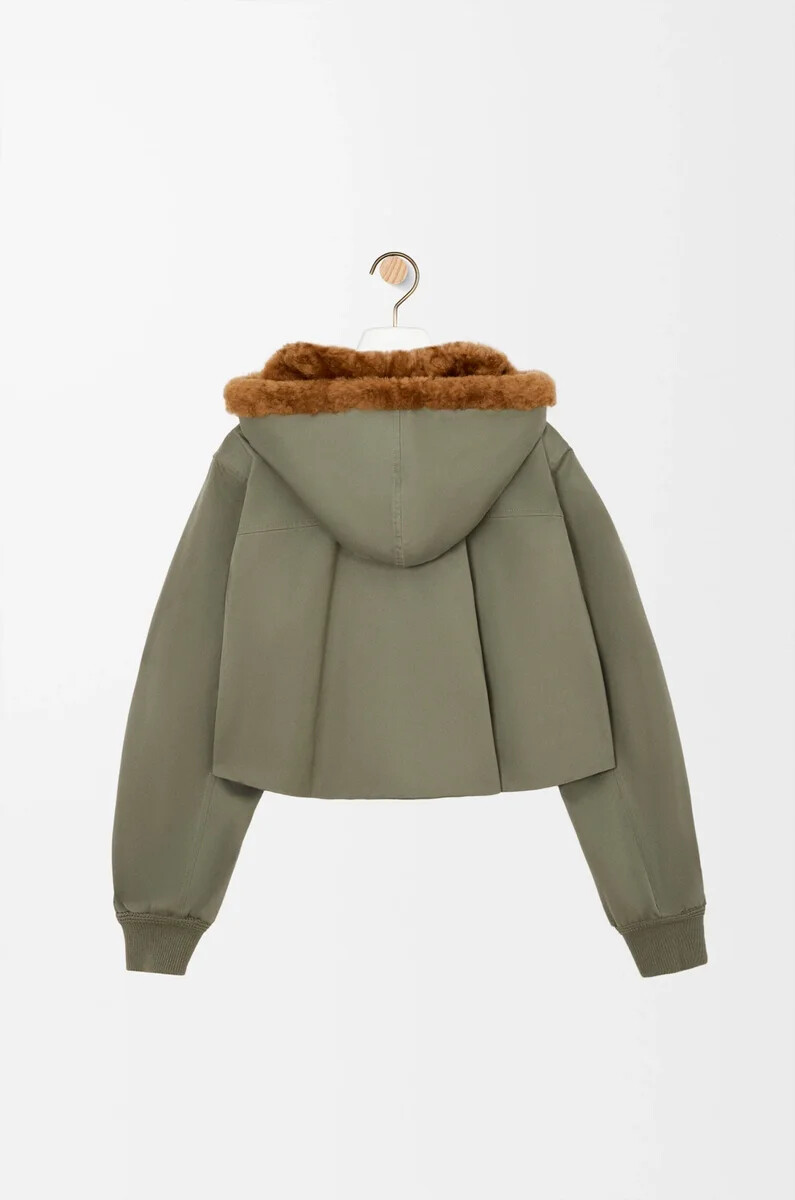 kurzer parka aus baumwolle in khakigrün