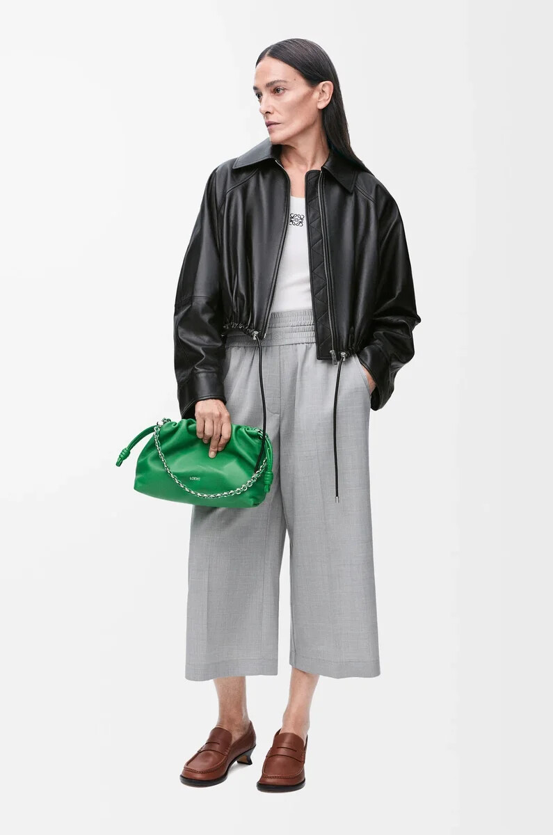 ballonjacke aus schwarzem nappa-lammleder