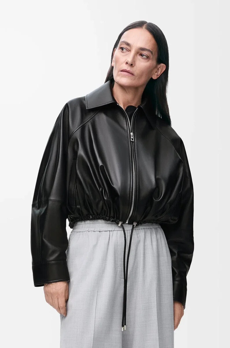 ballonjacke aus schwarzem nappa-lammleder