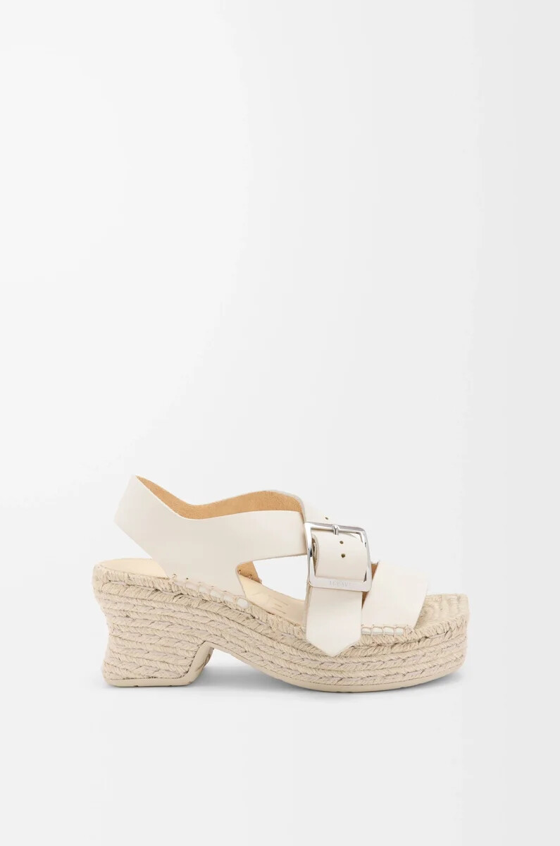 petal espadrille-plateausandalen aus weichem kalbsleder weiß