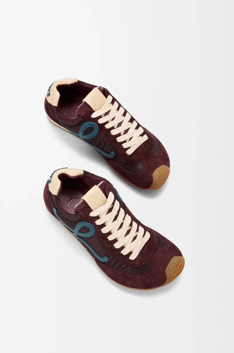 ballet runner 2.0 aus nylon und kalbsleder burgunderrotentenblaubeige