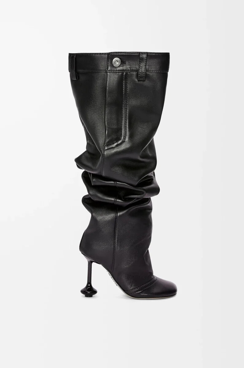 toy overknee-stiefel aus schwarzem nappa-lammleder