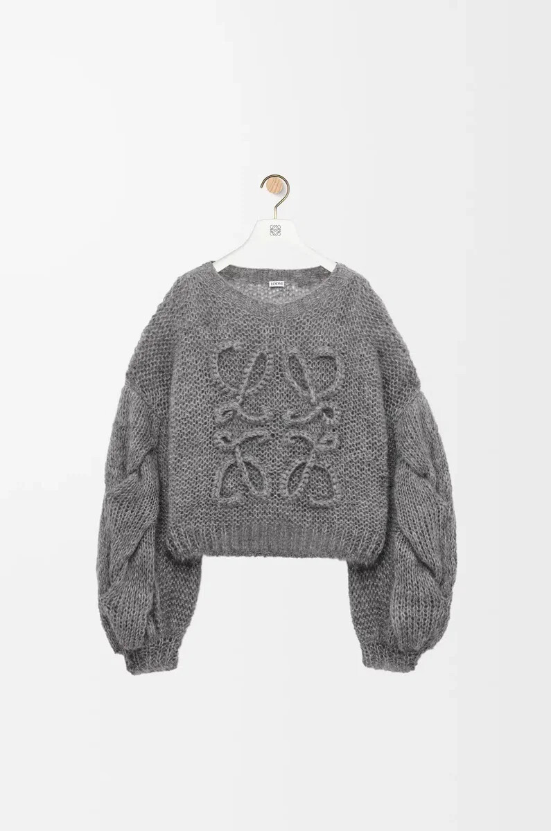anagramm-pullover aus mohair graumeliert