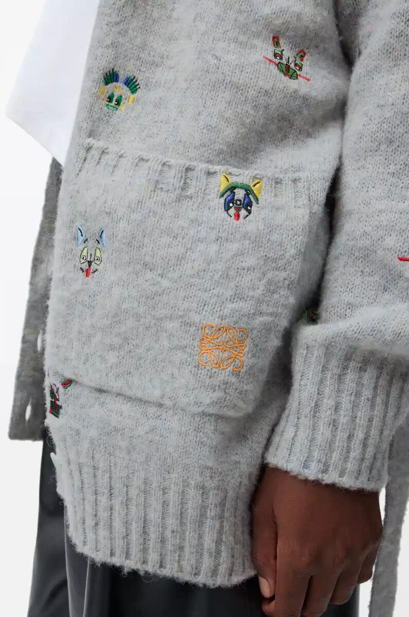 strickjacke mit gürtel aus wolle graumehrfarbig