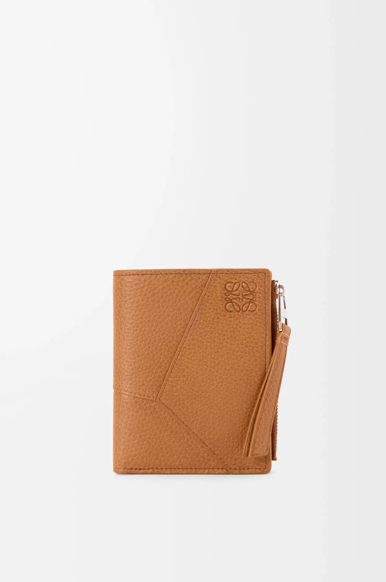 puzzle slim compact wallet aus geschmeidigem genarbtem kalbsleder in hellcanyonbraun