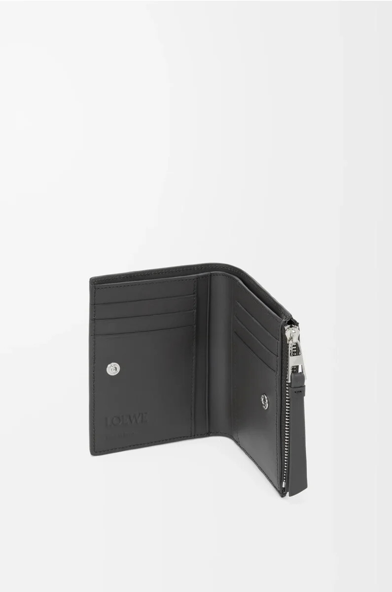 puzzle slim compact wallet aus klassischem kalbsleder in asphaltgrausturmblau