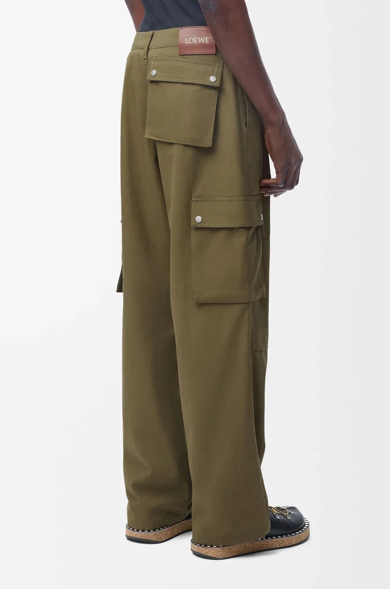 cargohose aus baumwolle khakigrün