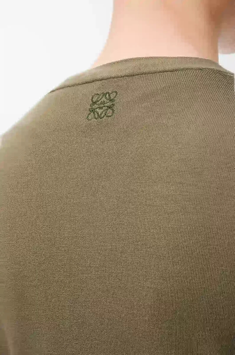 strickjacke aus wolle grünkhaki