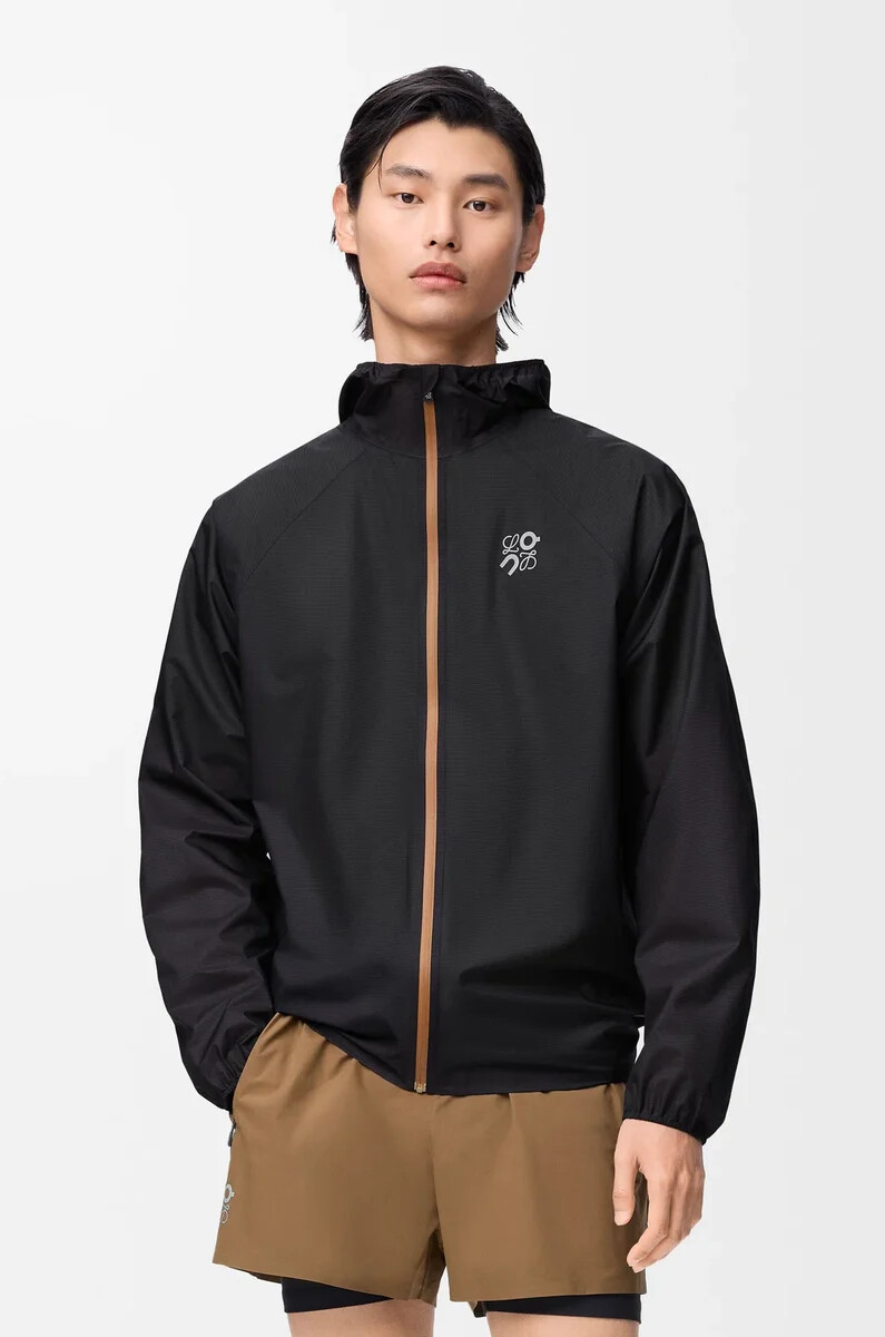 ultra-jacke aus technischem obermaterial schwarz