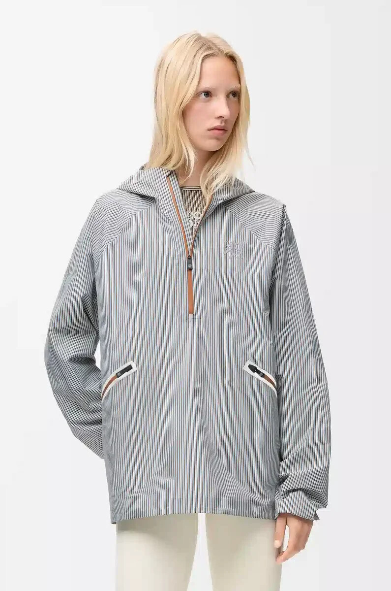 storm anorak aus technischem shell beigeblau