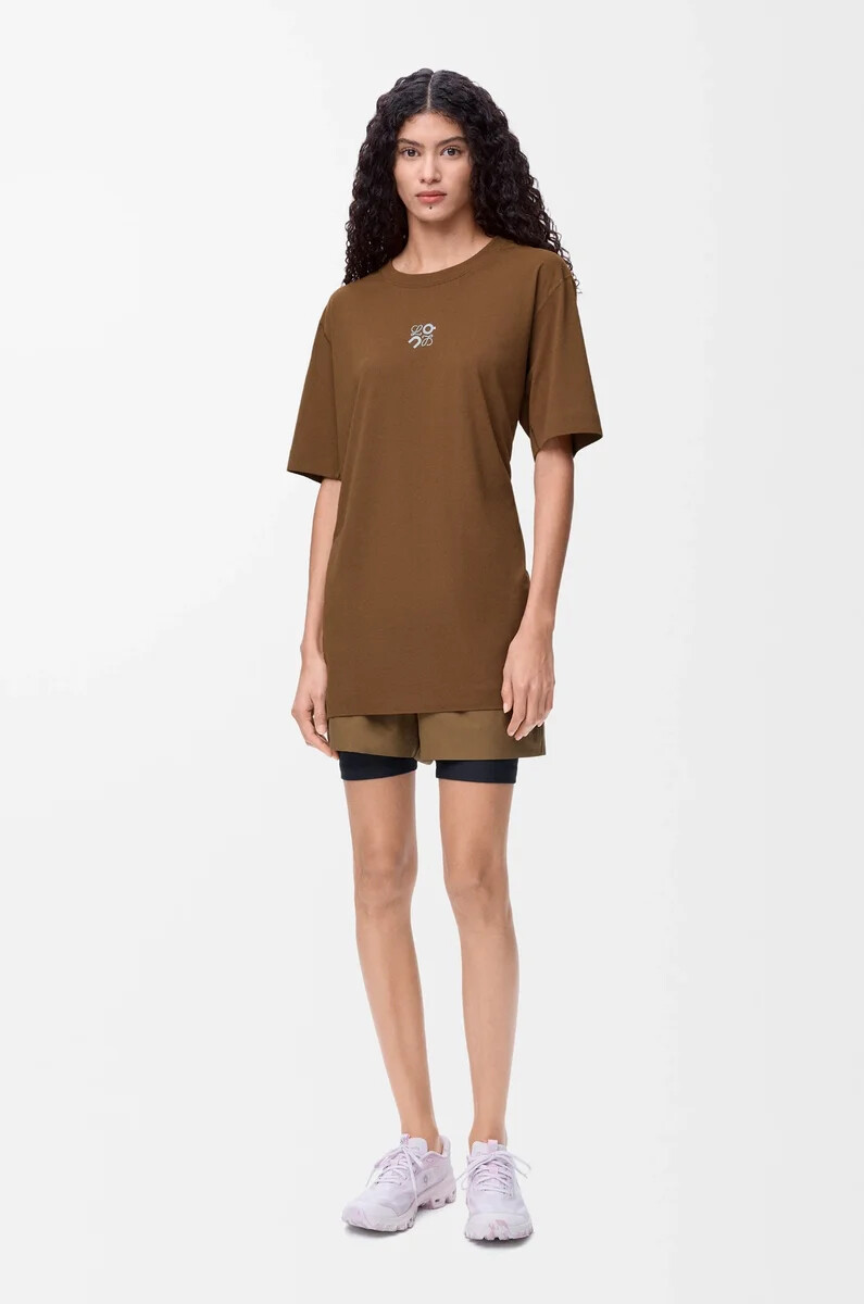 funktions-t-shirt aus technischem jersey toffee