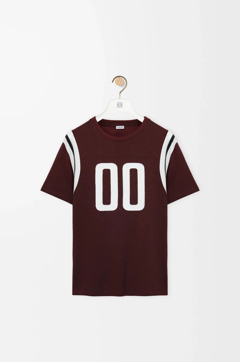 normal geschnittenes t-shirt aus baumwolle und viskose in burgunderrot