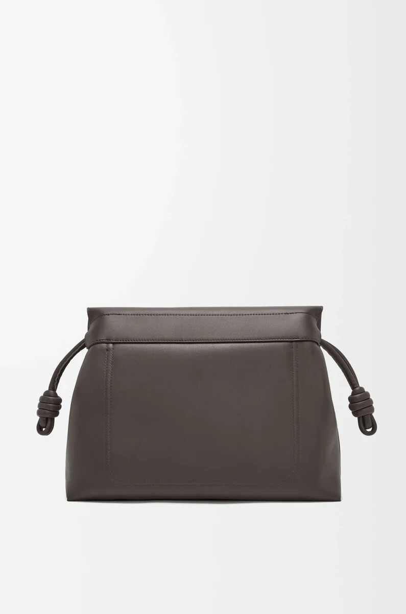 flamenco-tasche aus glänzendem geschmeidigem kalbsleder dunkelgrau