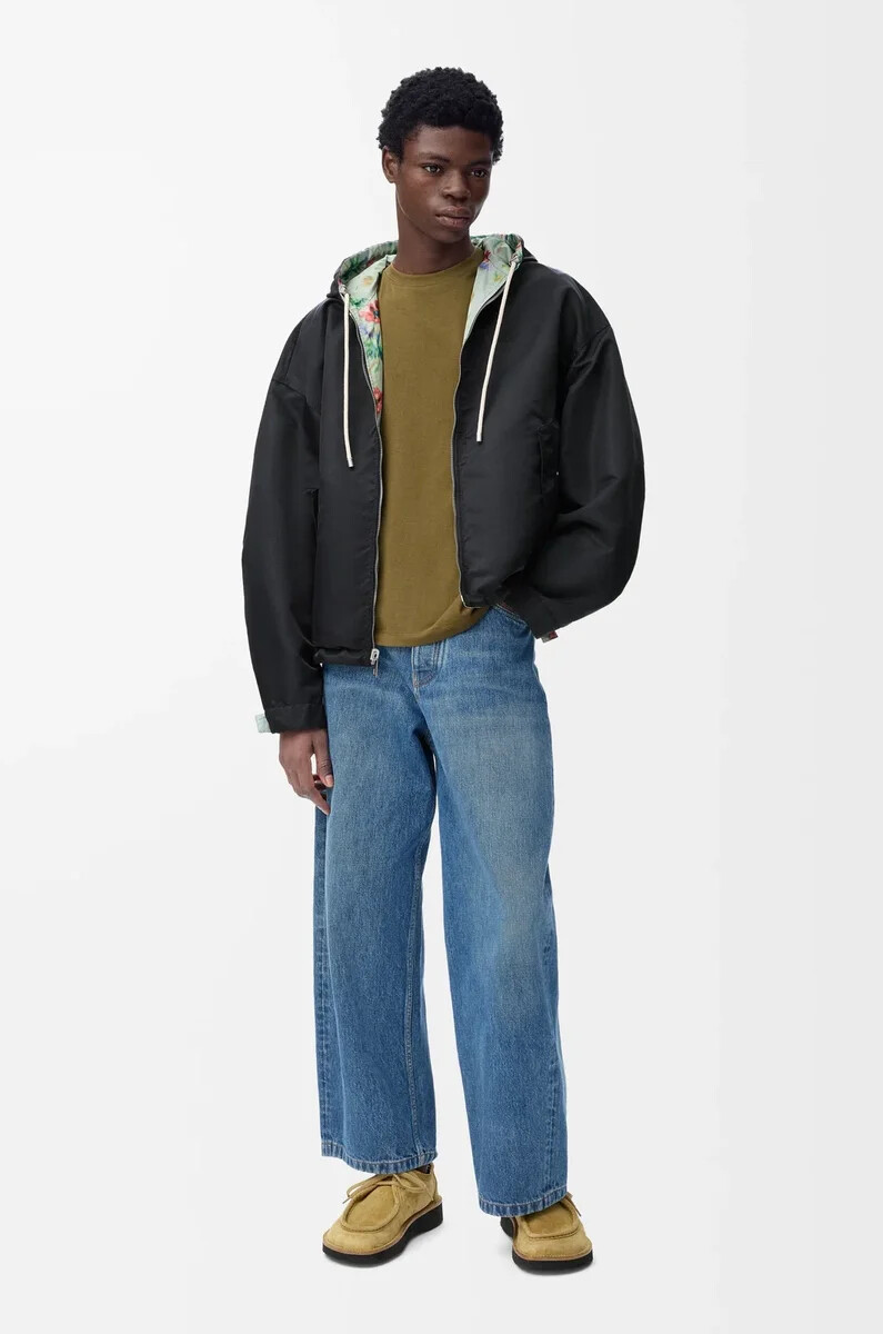 kapuzenjacke aus polyester und seide grünrot