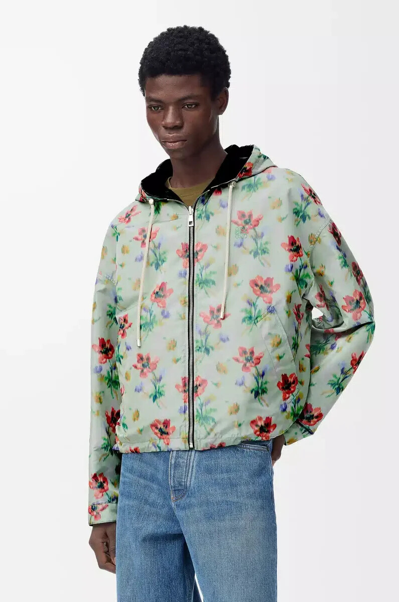 kapuzenjacke aus polyester und seide grünrot