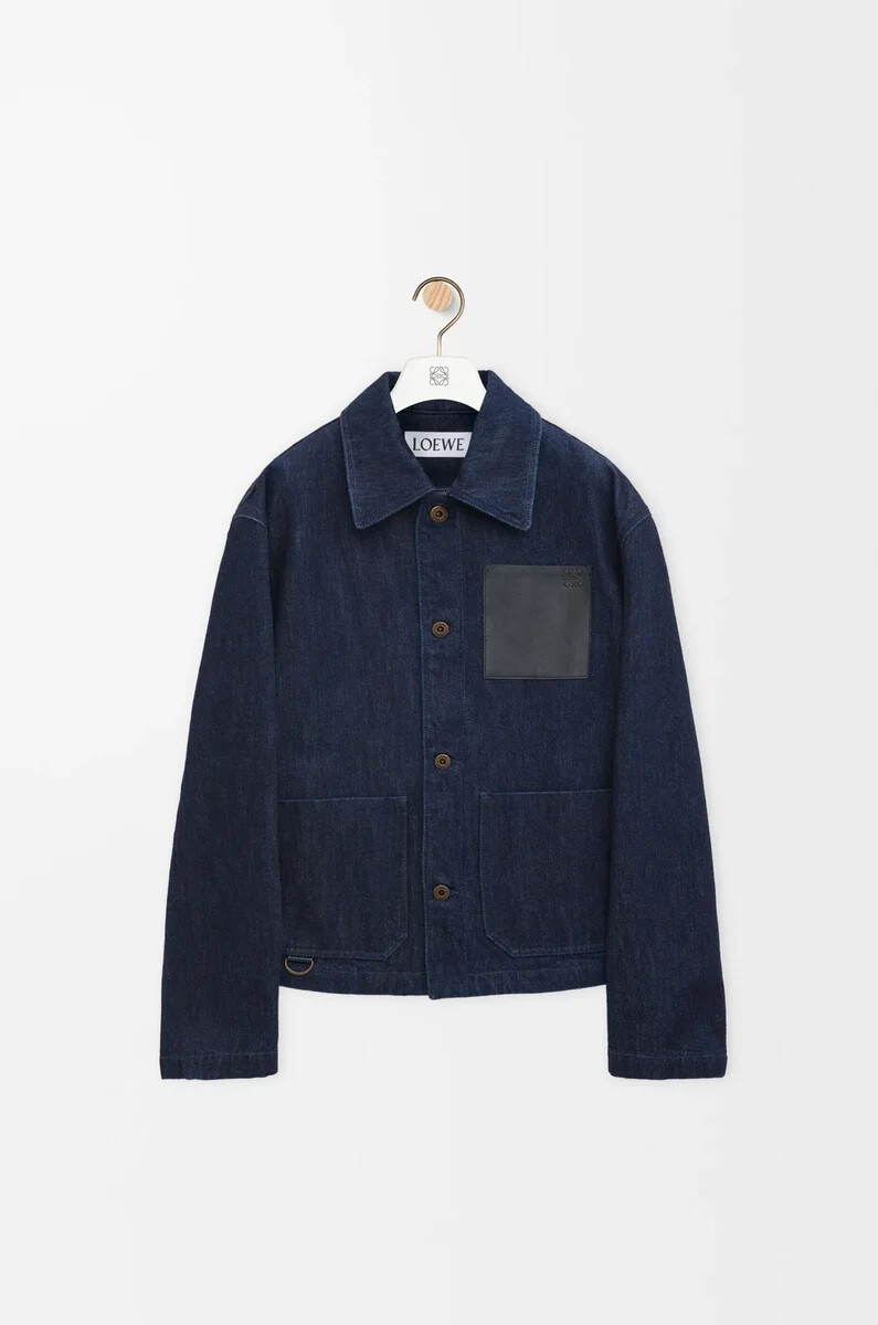 arbeitsjacke aus denim in indigoblau
